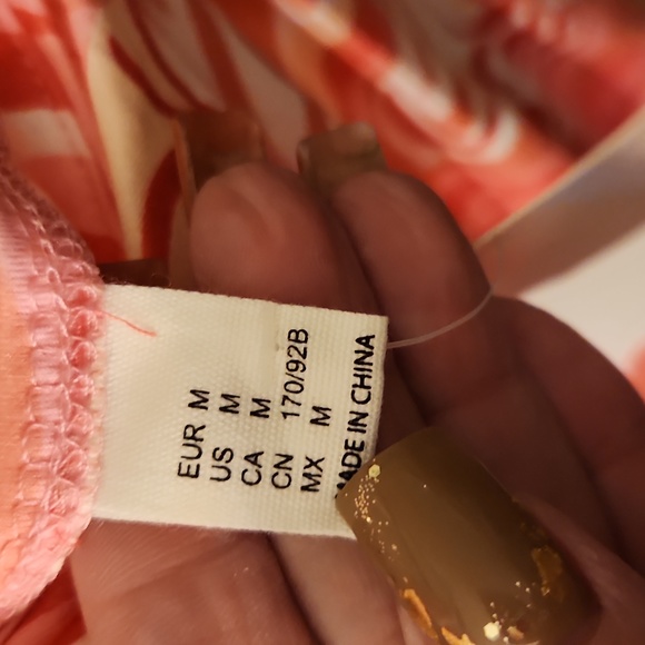 NWT pink swirl Dress - Picture 3 of 4